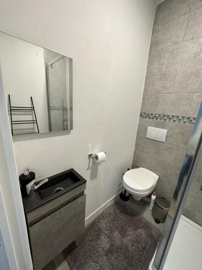 Nouveau Studio Dans Le Centre De * Bruxelles